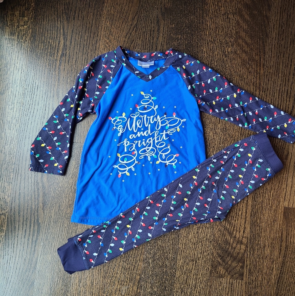 🎄 LuLaRoe brand Sleep, pajamas, size 4